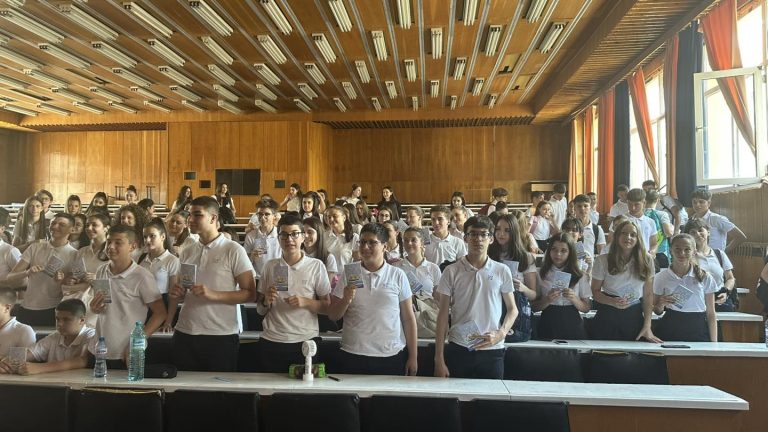 СПЕЦИАЛЕН ГОСТ И НЕЗАБРАВИМИ МОМЕНТИ!