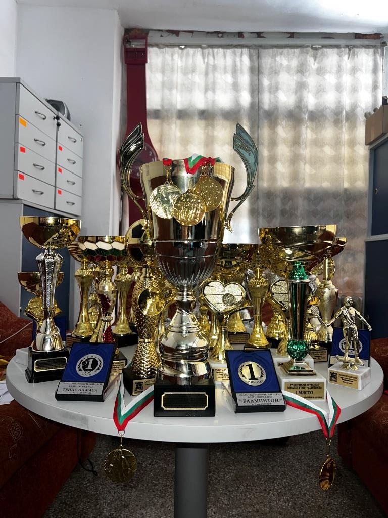 Отличници и в спорта